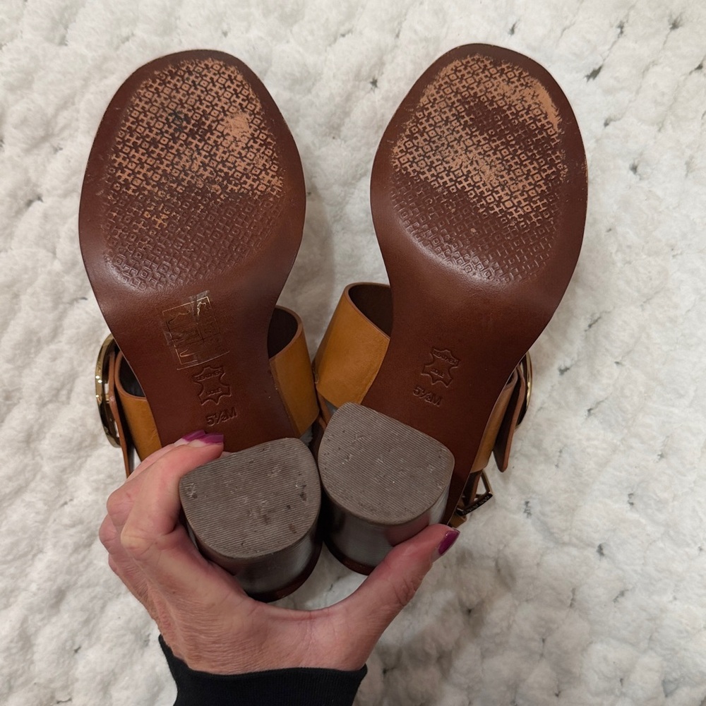 Tory Burch 5.5 Thames MONARK VACHETTA custom tan leather heeled sandals - Picture 6 of 15